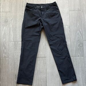 Men’s Lululemon Athletic Fit Pants – Charcoal Gray, 30/31x32 Fit